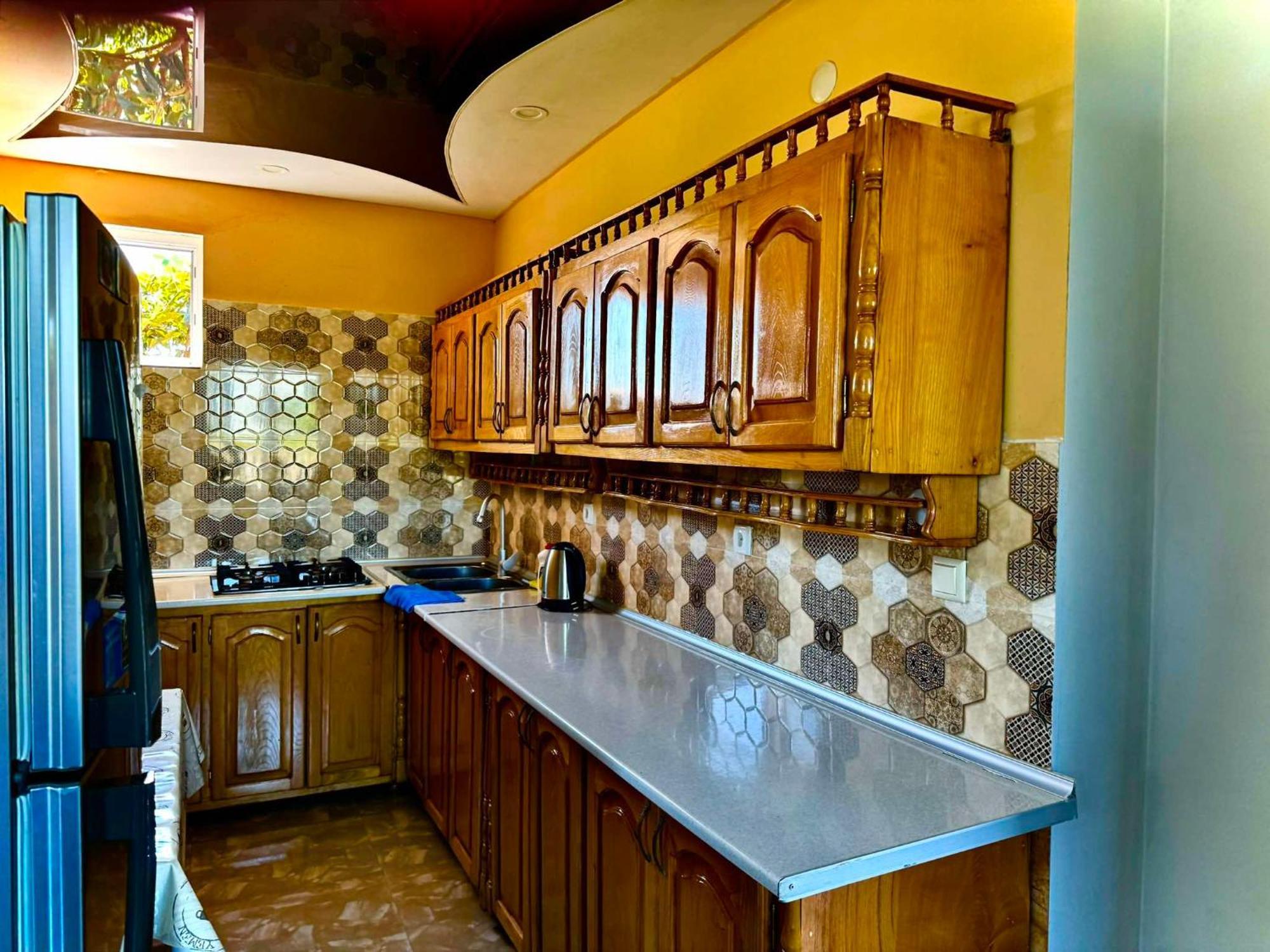Hotel Уреки Экстерьер фото
