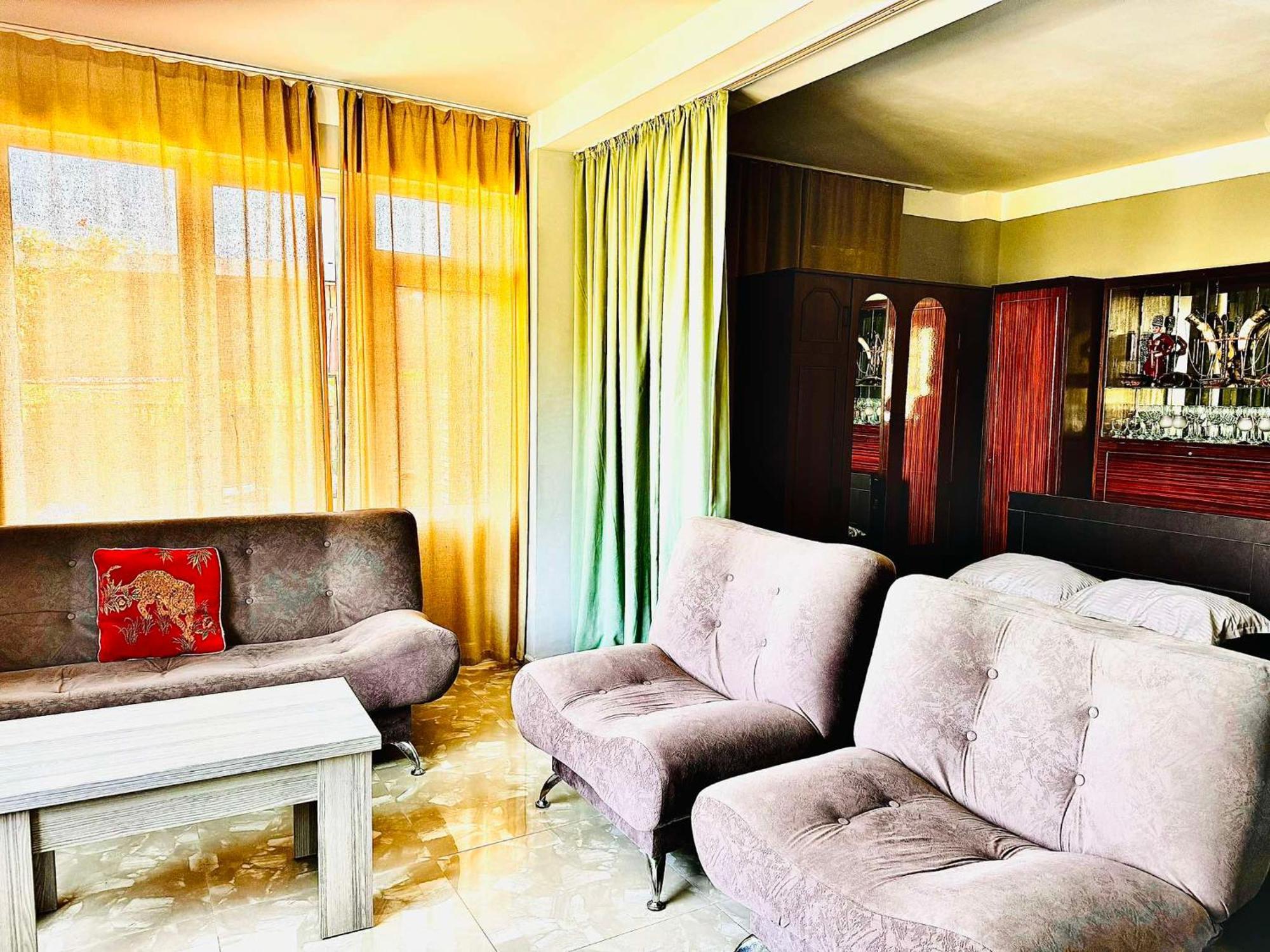 Hotel Уреки Экстерьер фото