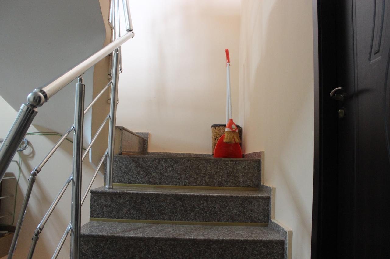 Hotel Уреки Экстерьер фото
